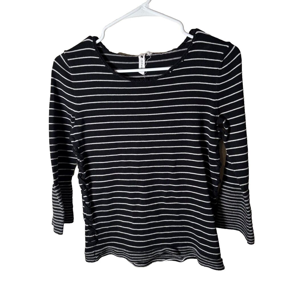 Cable & Gauge Sweater Women's XS Black Striped 3/4 Sleeve Knit Round Neck